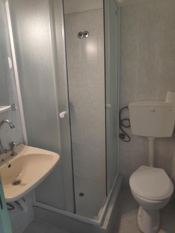 Angela - Zoi Rooms Skiáthos Eksteriør bilde